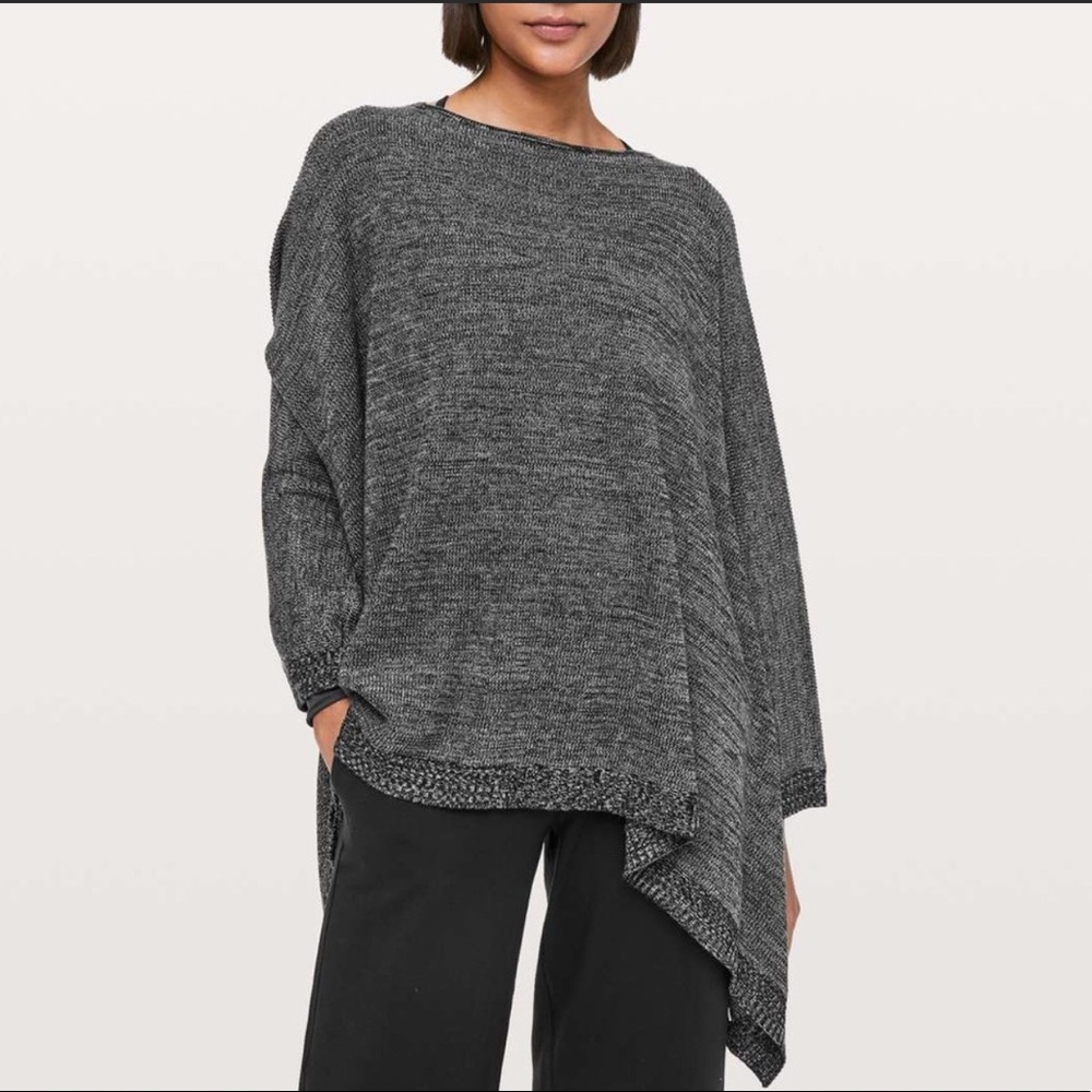 Lululemon Divinity Poncho Scarf Grey/Black